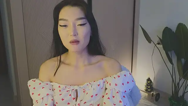 AudreyMell online show from December 2024 02:44:01 PM