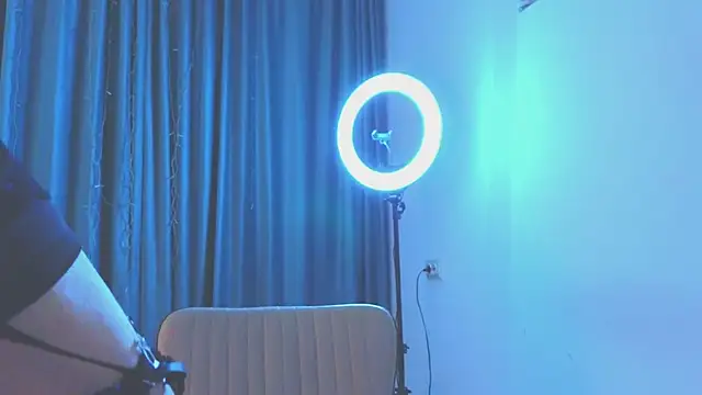 AudreyMell online show from April 2026 02:15:01 PM