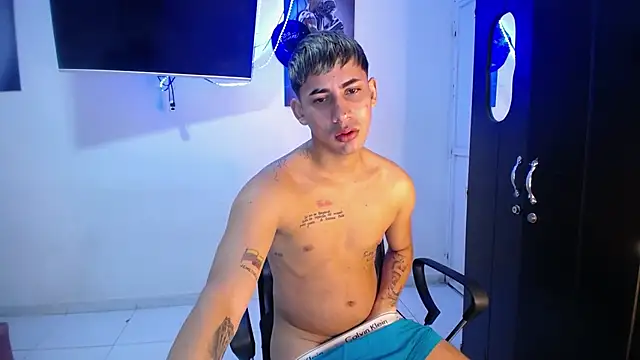 boy latino sex online show from October 2025 10:28:02 AM