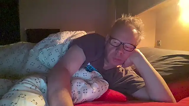 kinkyslet8 online show from October 2025 06:58:01 AM