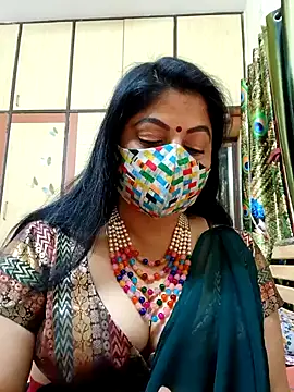 Snapshot of Ratna-777 chatting on January 2025 04:59:01 PM Ratna-777 online show from January 2025 04:59:01 PM