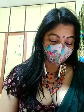Snapshot of Ratna-777 chatting on January 2025 10:17:02 PM Ratna-777 online show from January 2025 10:17:02 PM