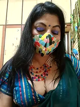 Snapshot of Ratna-777 chatting on January 2025 10:50:01 PM Ratna-777 online show from January 2025 10:50:01 PM