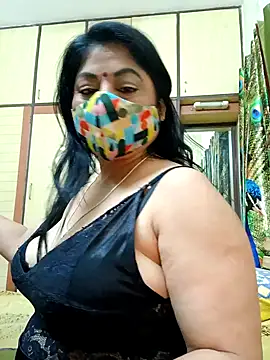 Snapshot of Ratna-777 chatting on March 2025 10:27:02 PM Ratna-777 online show from March 2025 10:27:02 PM