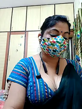 Snapshot of Ratna-777 chatting on March 2025 09:05:02 PM Ratna-777 online show from March 2025 09:05:02 PM