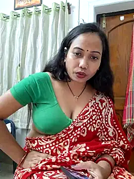 Snapshot of DREAM_GIRL-30 chatting on December 2024 03:26:01 PM DREAM GIRL-30 online show from December 2024 03:26:01 PM