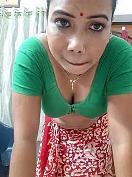 Snapshot of DREAM_GIRL-30 chatting on January 2025 06:04:01 PM DREAM GIRL-30 online show from January 2025 06:04:01 PM