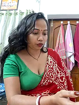 Snapshot of DREAM_GIRL-30 chatting on January 2025 02:14:01 PM DREAM GIRL-30 online show from January 2025 02:14:01 PM