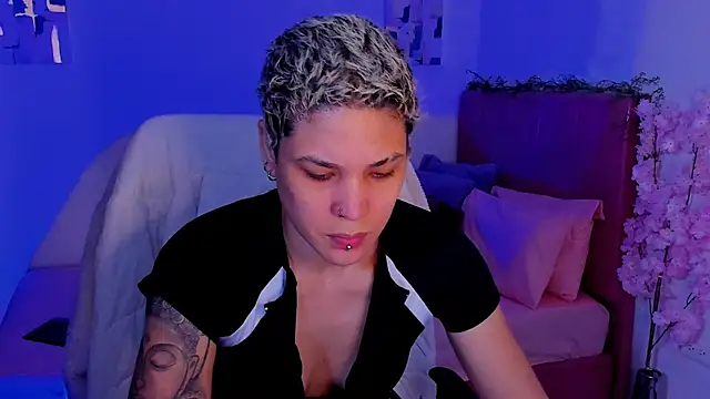 Snapshot of Charlee_pink chatting on October 2025 03:14:02 PM Charlee pink online show from October 2025 03:14:02 PM