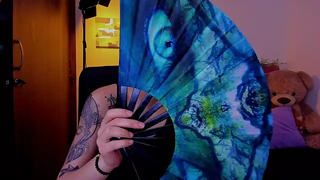 Charlee pink online show from April 2026 02:53:01 AM