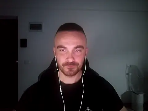 Snapshot of mu5clemania2 chatting on December 2024 04:21:02 PM mu5clemania2 online show from December 2024 04:21:02 PM