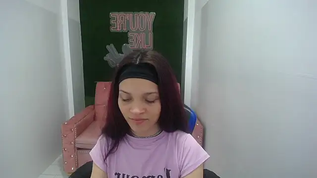 ailen t online show from October 2025 09:48:02 PM