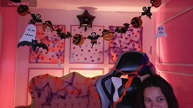 ailen t online show from October 2025 02:15:01 AM