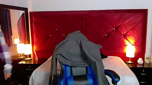 Julietacollins06 online show from January 2026 01:04:01 PM