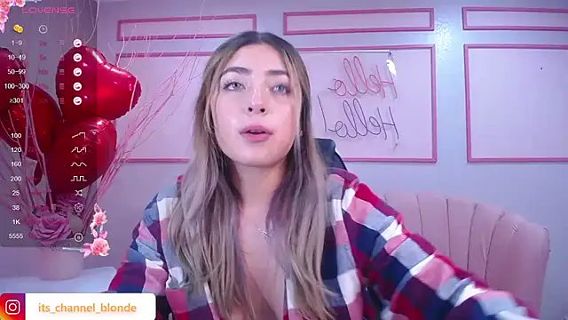 channel blonde a online show from February 2025 07:35:01 PM