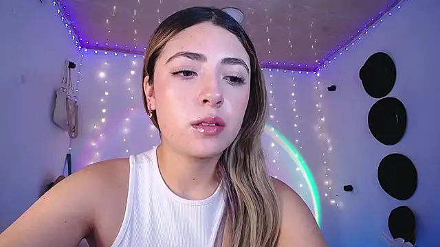 channel blonde a online show from March 2025 06:55:01 PM