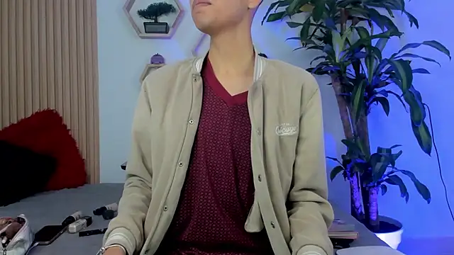 BrianaSchafer online show from March 2026 04:00:01 PM