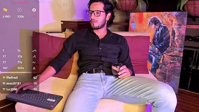 Nicholasrodrii online show from January 2025 12:44:02 AM