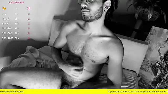 Nicholasrodrii online show from February 2025 01:46:02 AM