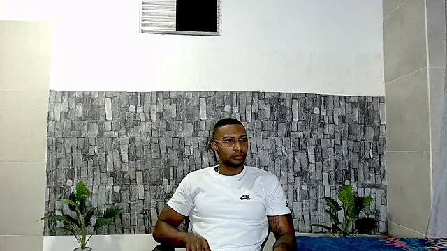 Snapshot of Joseephjackson chatting on March 2025 03:20:01 PM Joseephjackson online show from March 2025 03:20:01 PM