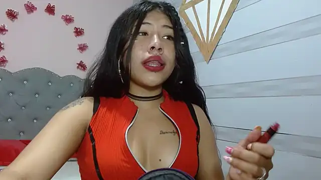 Snapshot of lily_jamesx chatting on September 2025 02:18:02 PM lily jamesx online show from September 2025 02:18:02 PM