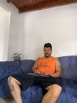 AndresSmith   online show from February 2026 04:21:02 PM