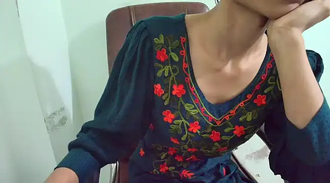 Srabontii online show from February 2025 04:12:02 AM