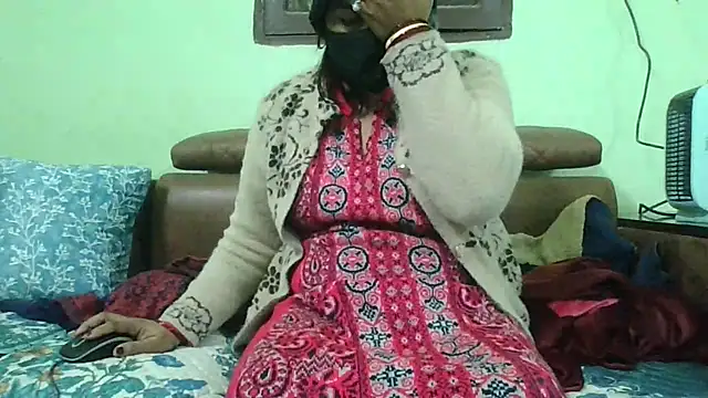 couplesuni online show from January 2025 10:38:02 AM