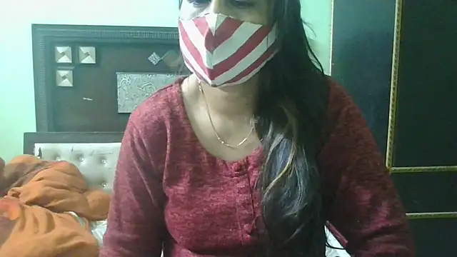 couplesuni online show from February 2025 10:40:02 AM