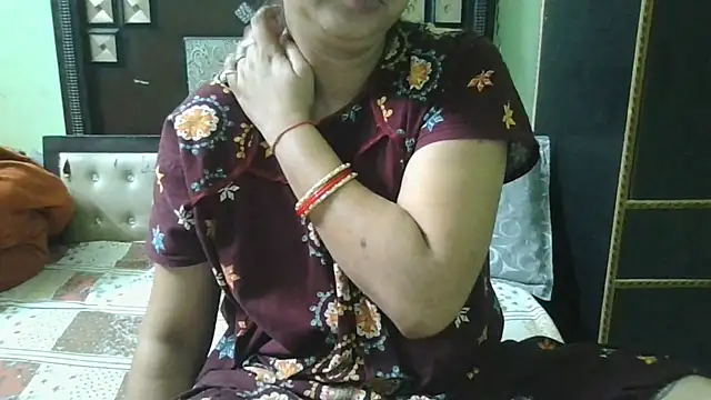 couplesuni online show from September 2025 02:48:01 AM