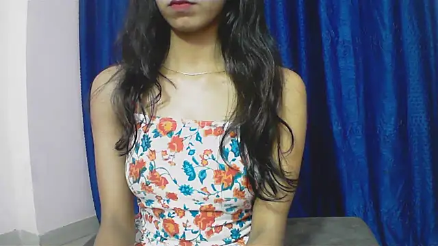 Snapshot of Cute_Sanna chatting on January 2025 07:34:01 PM Cute Sanna online show from January 2025 07:34:01 PM