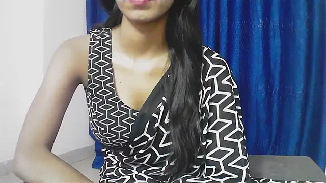 Snapshot of Cute_Sanna chatting on February 2025 10:58:01 PM Cute Sanna online show from February 2025 10:58:01 PM