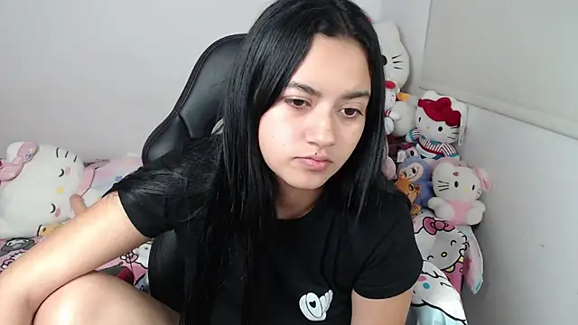 Snapshot of kayla_k18 chatting on June 2026 02:24:01 AM kayla k18 online show from June 2026 02:24:01 AM