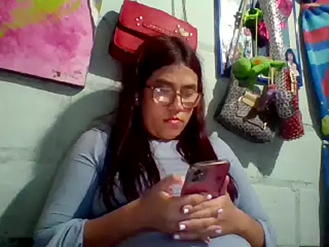 dafne19  online show from January 2025 06:49:02 AM