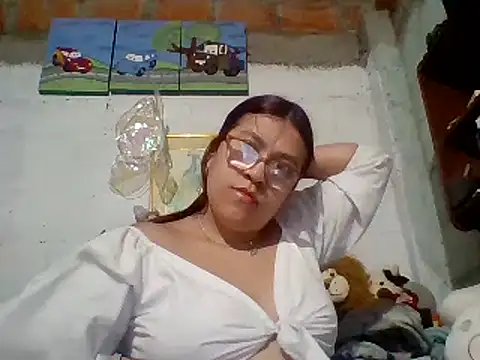 dafne19  online show from January 2025 03:11:01 AM