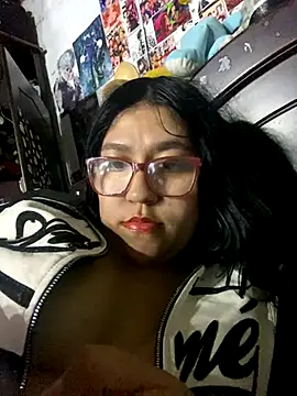 dafne19  online show from November 2025 05:17:01 AM