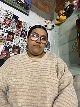 dafne19  online show from December 2025 04:54:01 AM