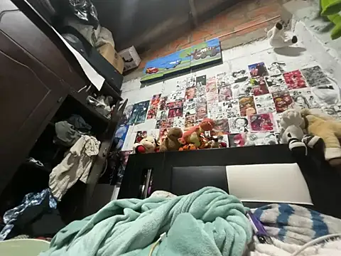 dafne19  online show from March 2026 04:07:01 AM