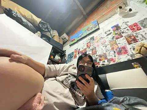 Snapshot of dafne19_ chatting on June 2026 12:06:02 AM dafne19 online show from June 2026 12:06:02 AM