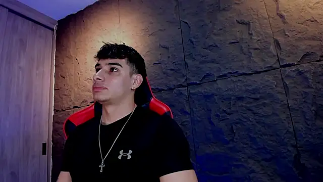 Snapshot of joseph_boy chatting on October 2025 11:19:01 AM joseph boy online show from October 2025 11:19:01 AM