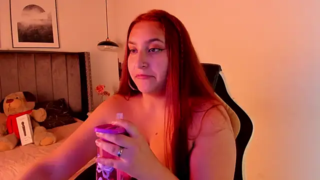 Alaia Cute online show from January 2025 06:31:01 AM