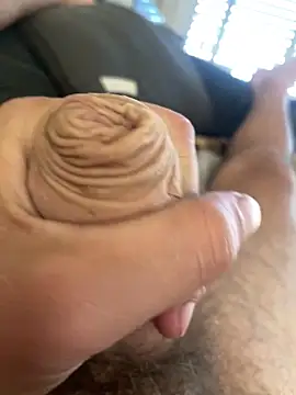 Julian 23312 online show from March 2026 07:08:01 PM