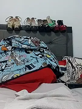 Snapshot of katysquirtdirty chatting on February 2025 12:50:01 PM katysquirtdirty online show from February 2025 12:50:01 PM