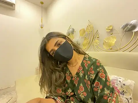 MaYaa  11 online show from April 2026 01:18:01 PM