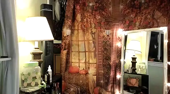 Snapshot of cunty_tranny_lydia chatting on December 2024 04:39:01 AM cunty tranny lydia online show from December 2024 04:39:01 AM