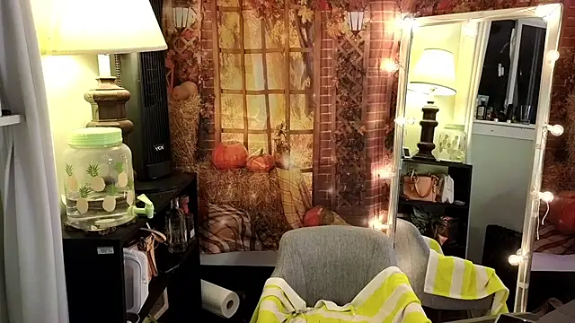 Snapshot of cunty_tranny_lydia chatting on December 2024 05:29:02 AM cunty tranny lydia online show from December 2024 05:29:02 AM