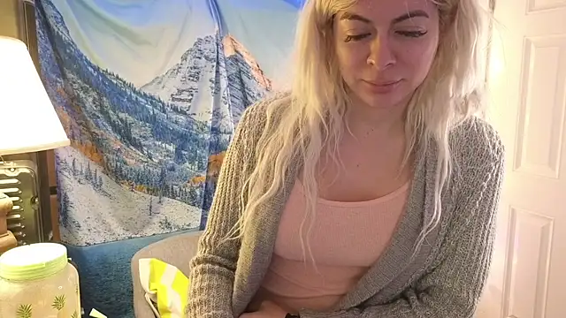 Snapshot of cunty_tranny_lydia chatting on March 2025 05:14:01 AM cunty tranny lydia online show from March 2025 05:14:01 AM