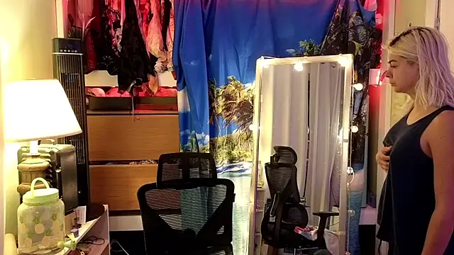 Snapshot of cunty_tranny_lydia chatting on October 2025 04:51:02 AM cunty tranny lydia online show from October 2025 04:51:02 AM