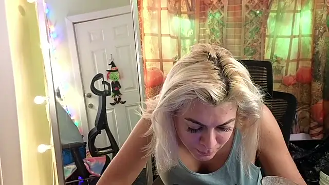 Snapshot of cunty_tranny_lydia chatting on November 2025 04:56:01 AM cunty tranny lydia online show from November 2025 04:56:01 AM