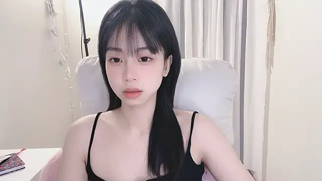 Snapshot of -Hottie chatting on March 2025 03:56:01 PM -Hottie online show from March 2025 03:56:01 PM